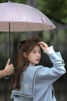 李恩美女友妈妈